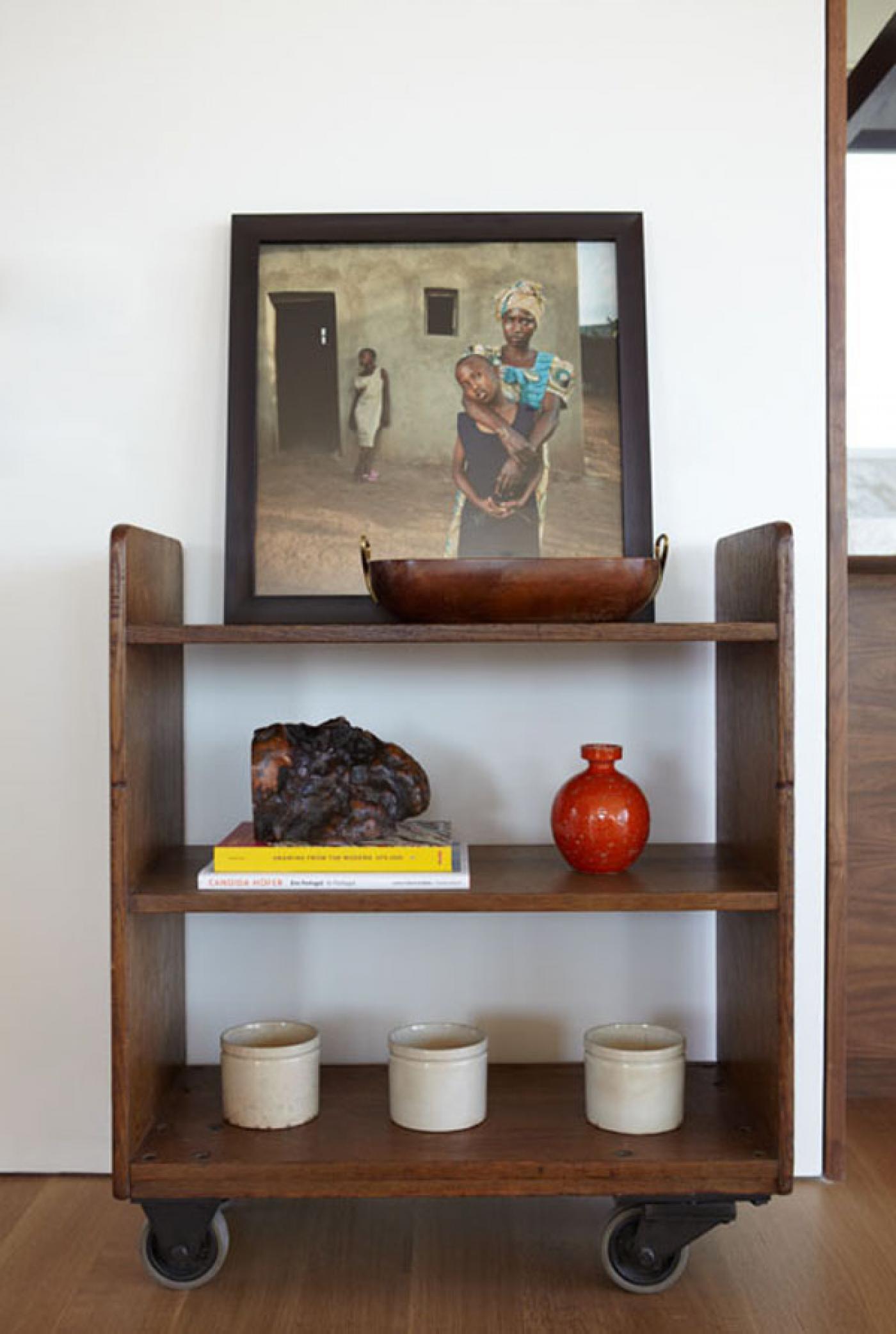 Modernist Beach House by Robert Stilin, LLC